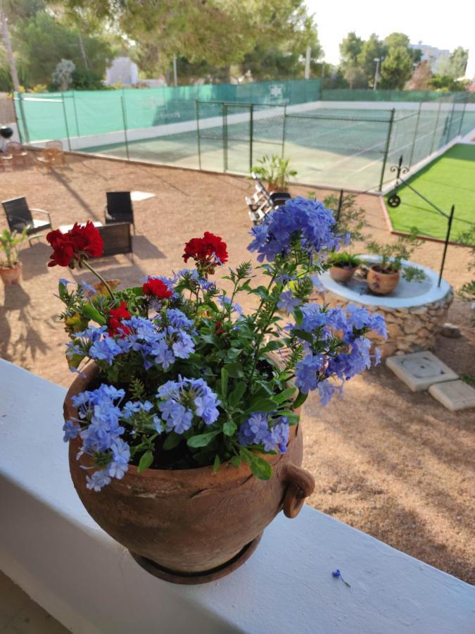 Beach And Tennis Sant Josep de sa Talaia Luaran gambar